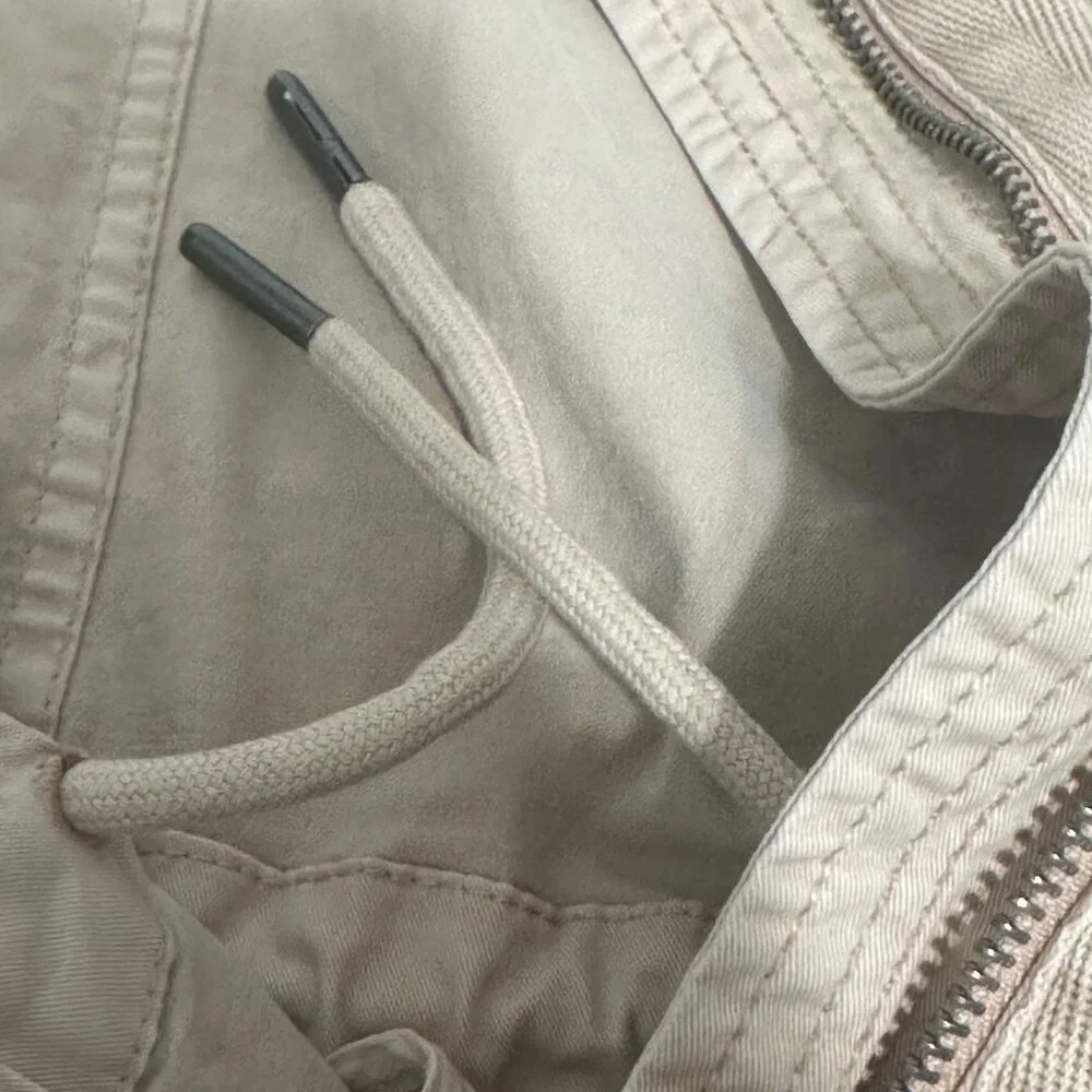 Womens Beige Cargo Utility Jacket 2X 97% Cotton 3% Spandex Hiking Walking - Picture 4 of 8